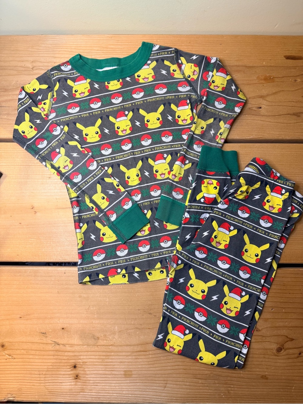 Hanna Andersson Kids Pokémon Pikachu Christmas Long John Pajama Set Sz 120 / 6-7